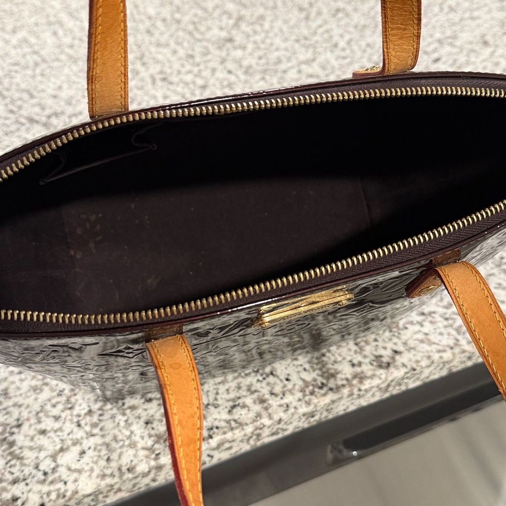Louis Vuitton Bellevue PM Amarante collection, excellent condition - Picture 6 of 7